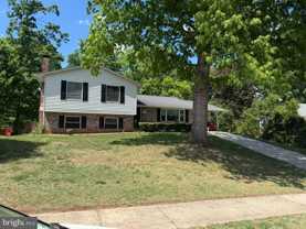 7570 Remington Rd - Photo 1 of 1