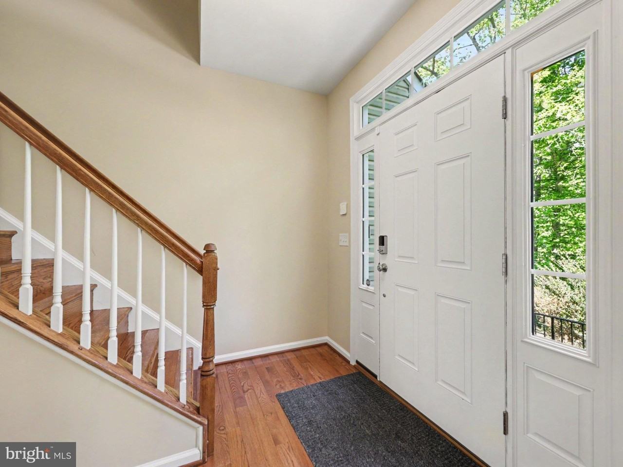 9811 Catharpin Rd - Photo 3 of 30