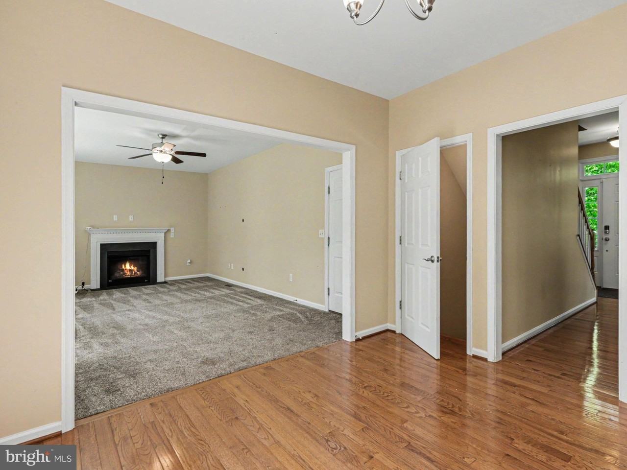 9811 Catharpin Rd - Photo 4 of 30