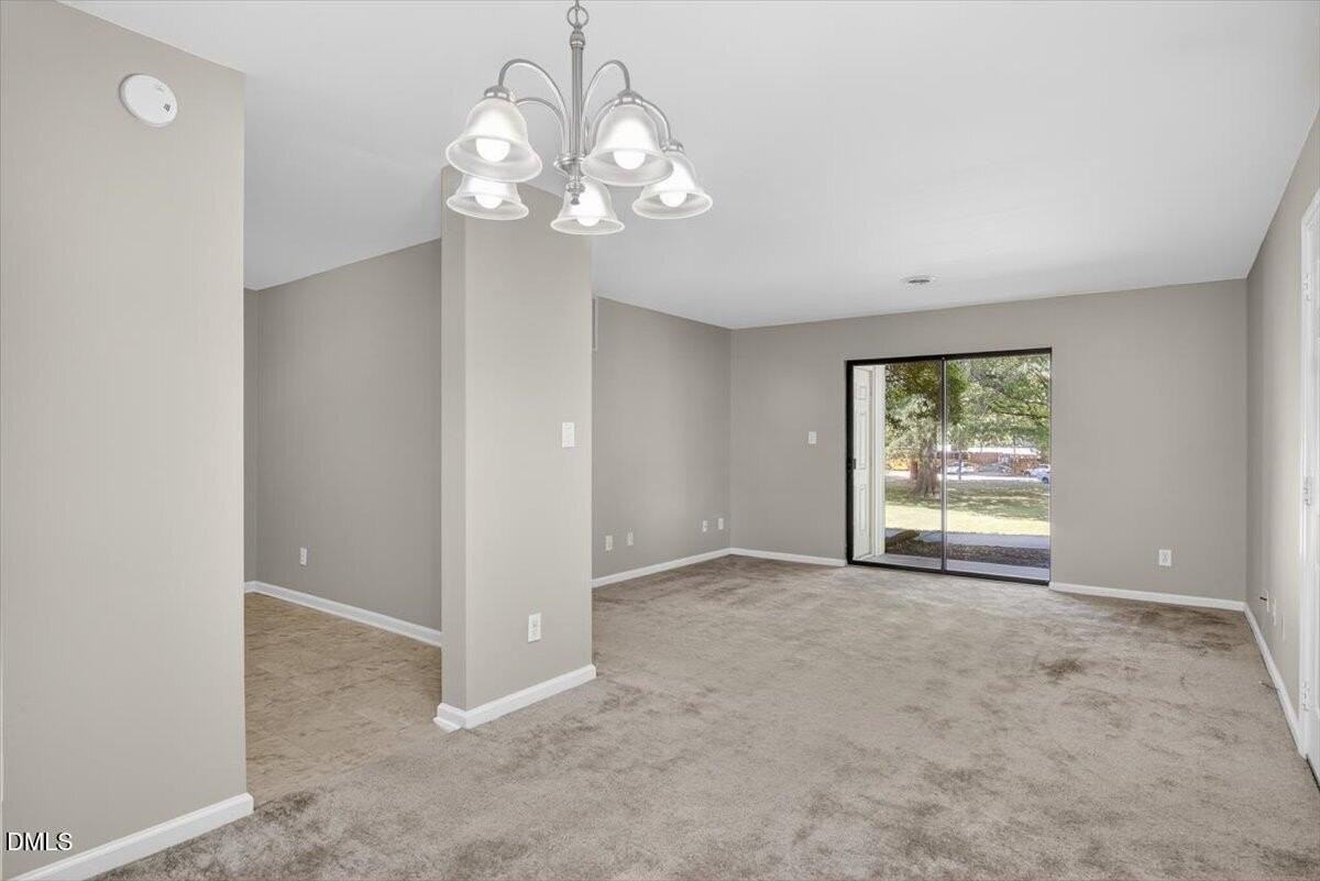 1630 Oxford Rd #B - Photo 2 of 30