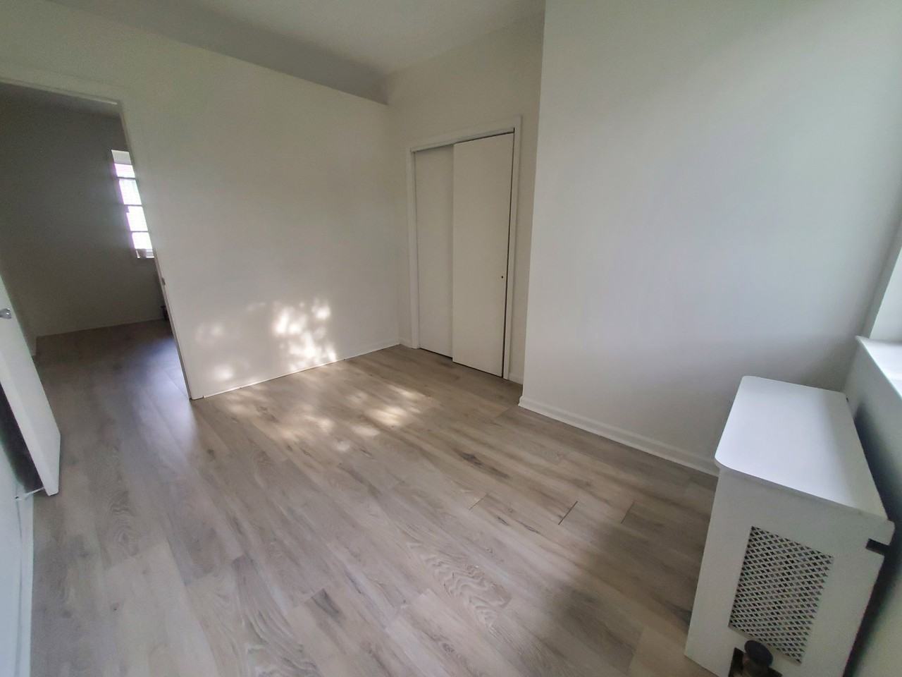 110 Crystal St #2 - Photo 6 of 8