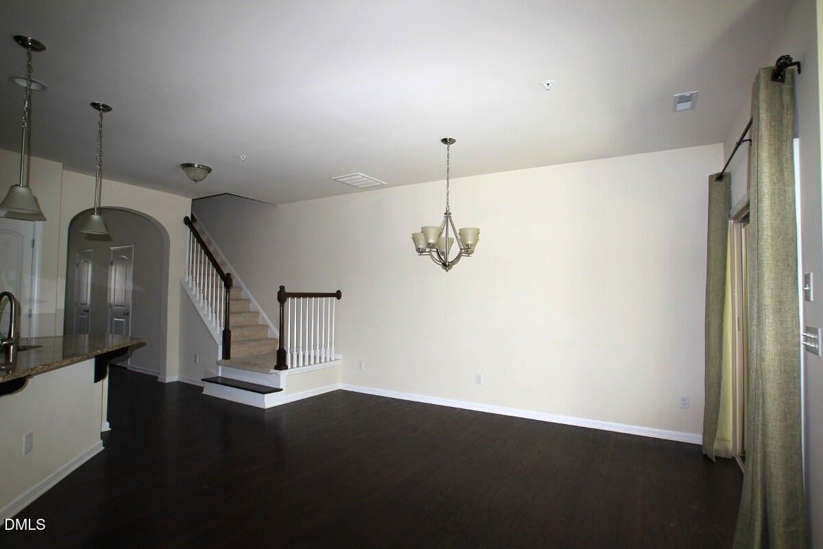 10019 Lynnberry Pl - Photo 6 of 15