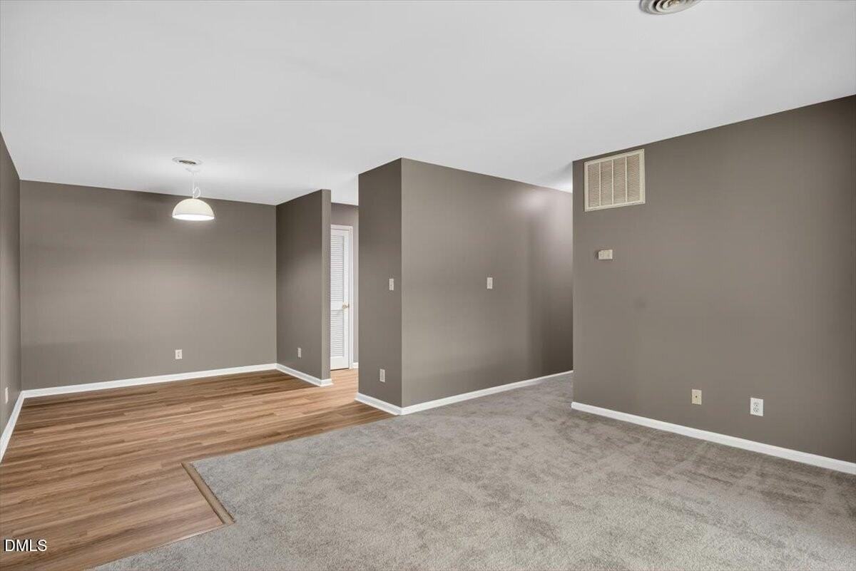 1630 Oxford Rd #F - Photo 2 of 33