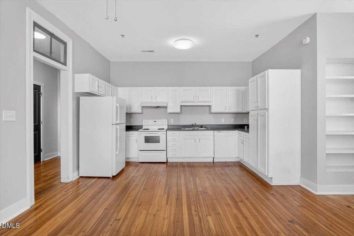 206 S Garnett St #C - Photo 5 of 24