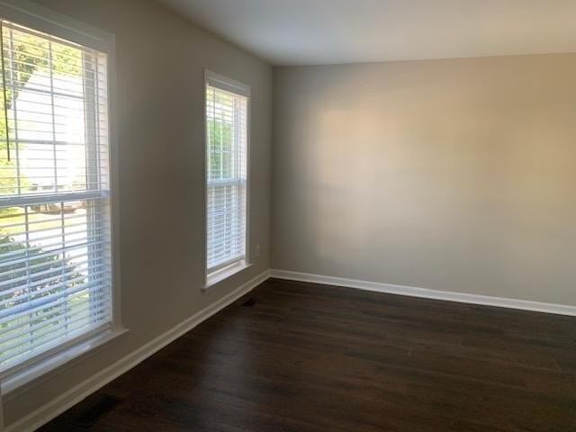 8320 Hobhouse Cir - Photo 2 of 16