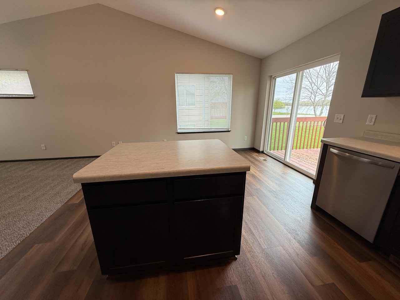 924 Waters Edge Ct #1 - Photo 6 of 21
