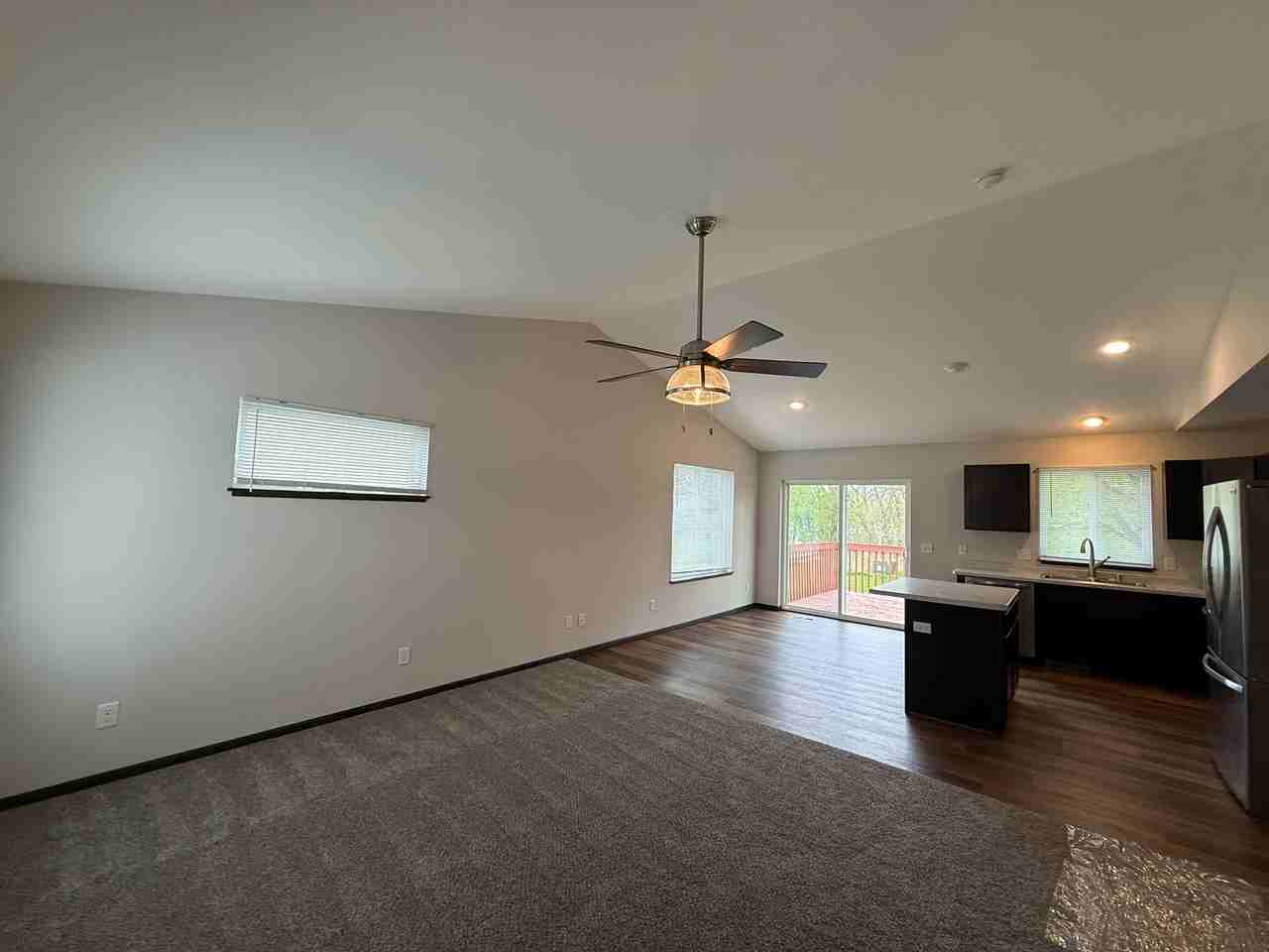 924 Waters Edge Ct #1 - Photo 7 of 21