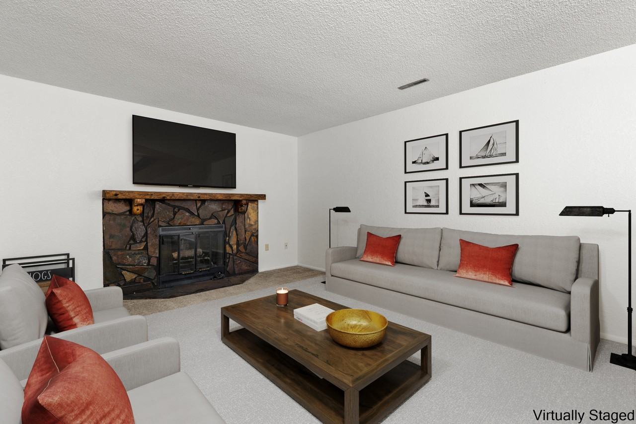 607 Avenue F - 1Apartment #1 - Photo 4 of 20
