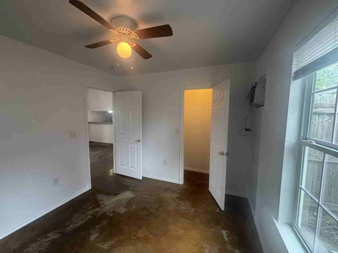 201 Ruel St #2 - Photo 7 of 10