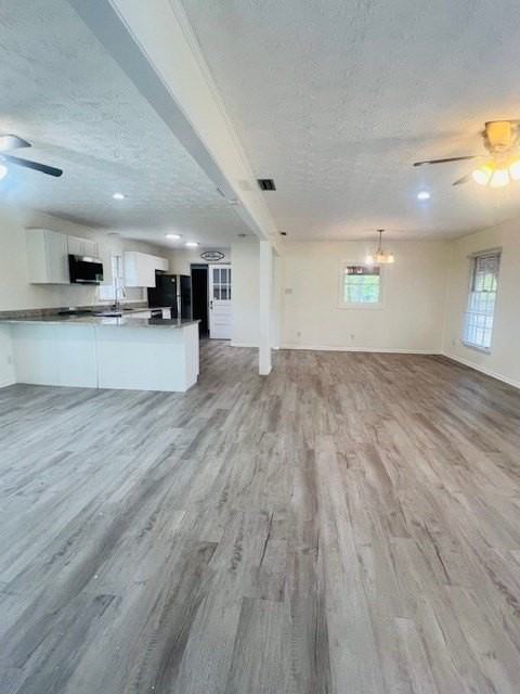 908 Habersham Rd - Photo 5 of 36