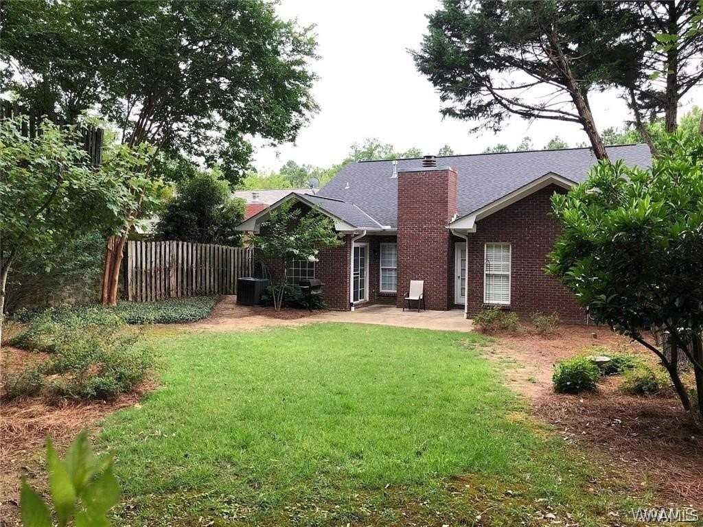 2138 Fox Ridge Rd - Photo 2 of 7