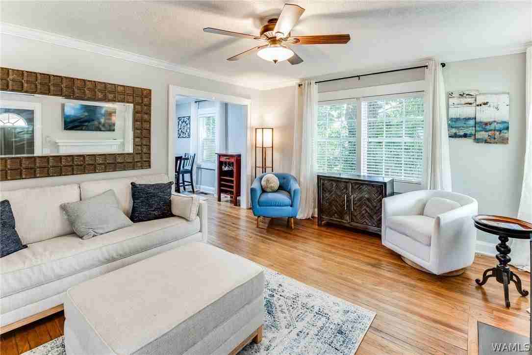 432 27th St - Photo 5 of 30