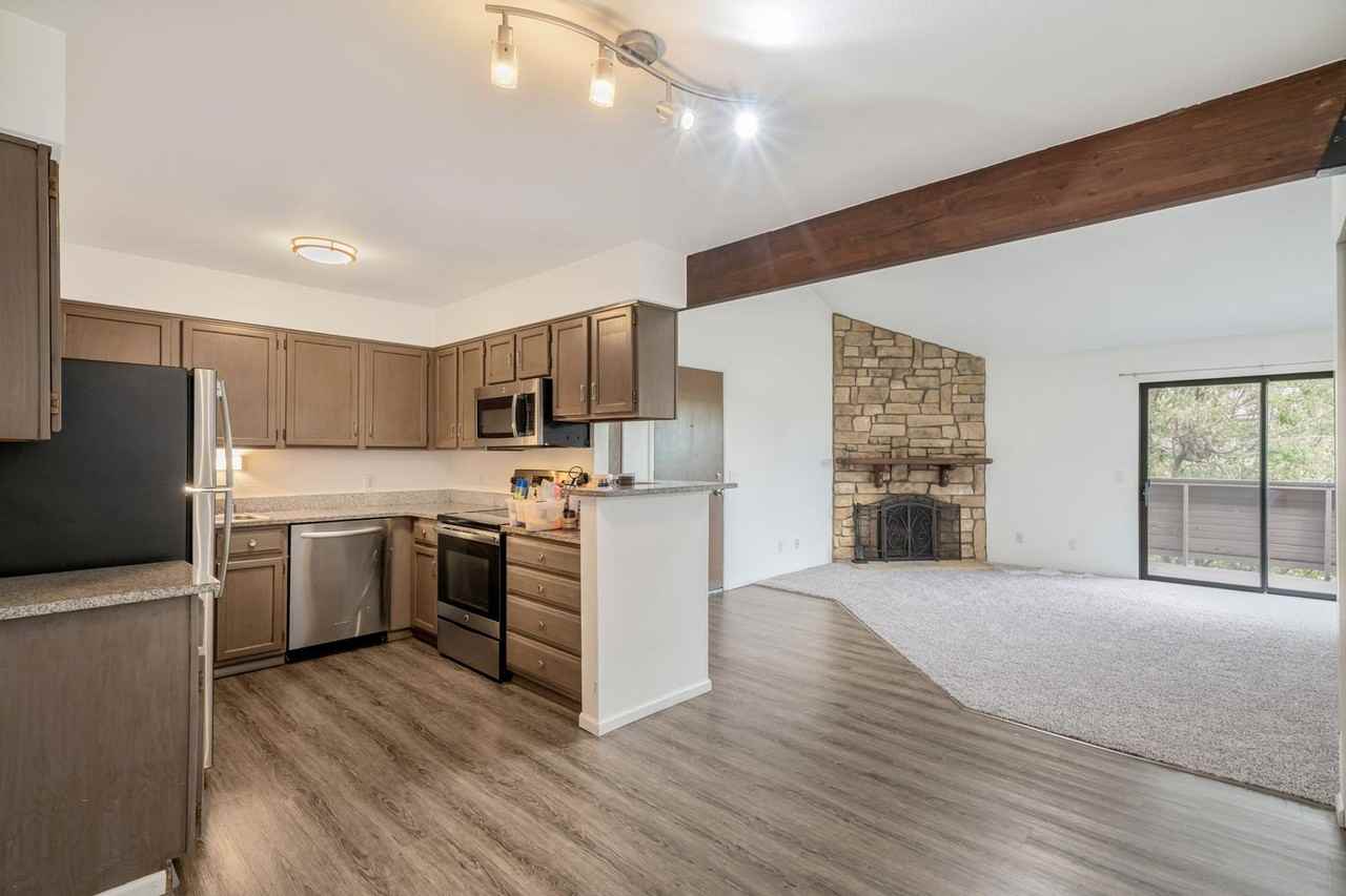 209 Wright St #307 - Photo 2 of 21