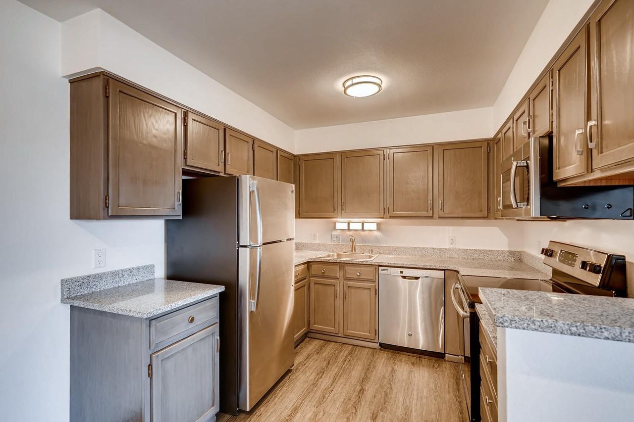 209 Wright St #307 - Photo 3 of 21