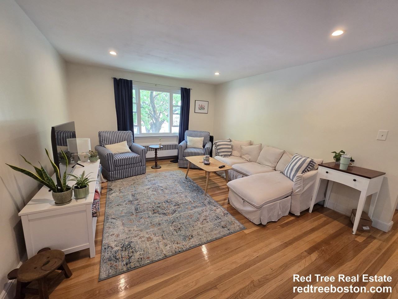14 Louise Rd