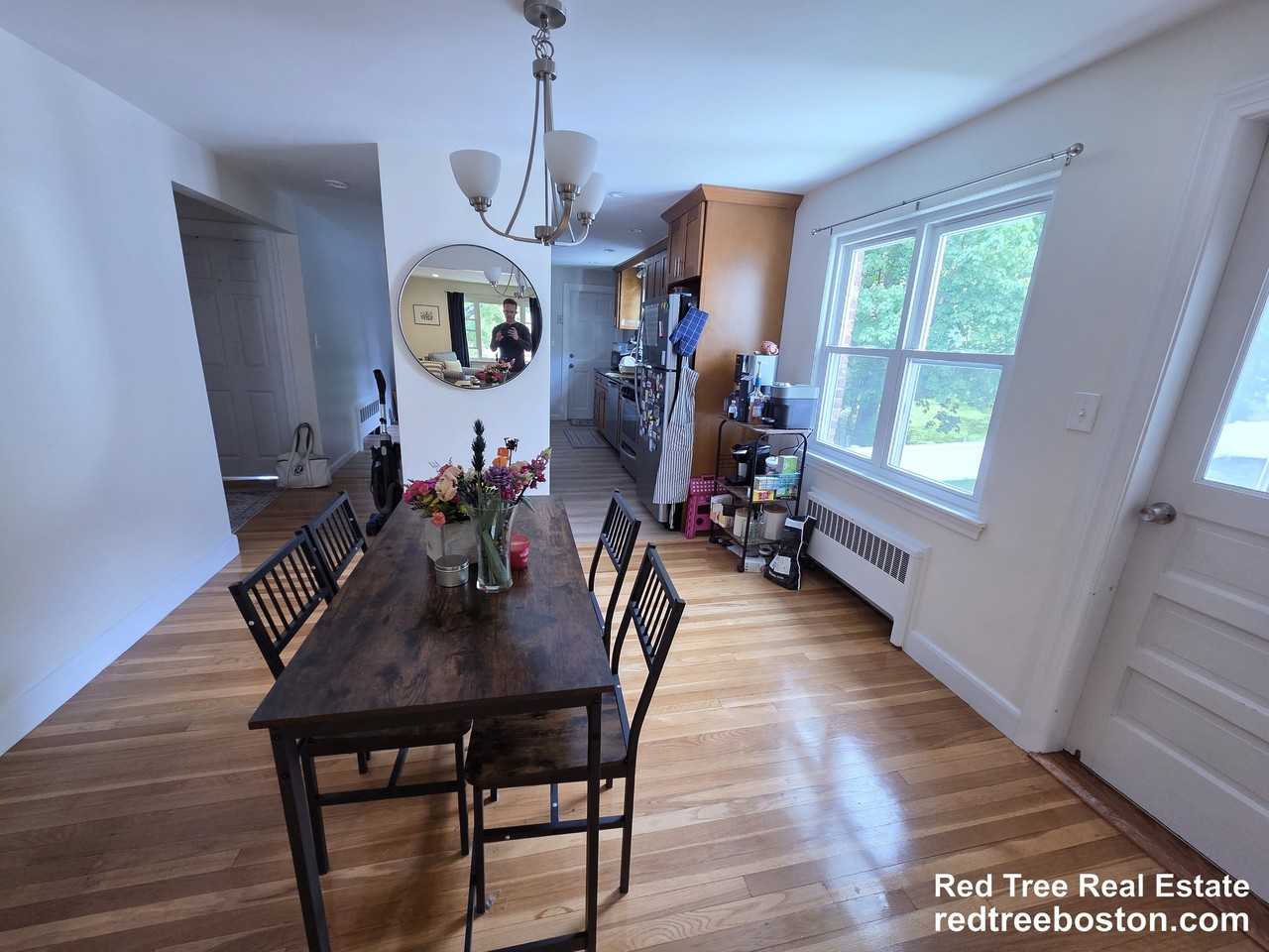 14 Louise Rd - Photo 5 of 20