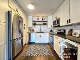 1344 N Dearborn St #07D - Photo 1 of 1