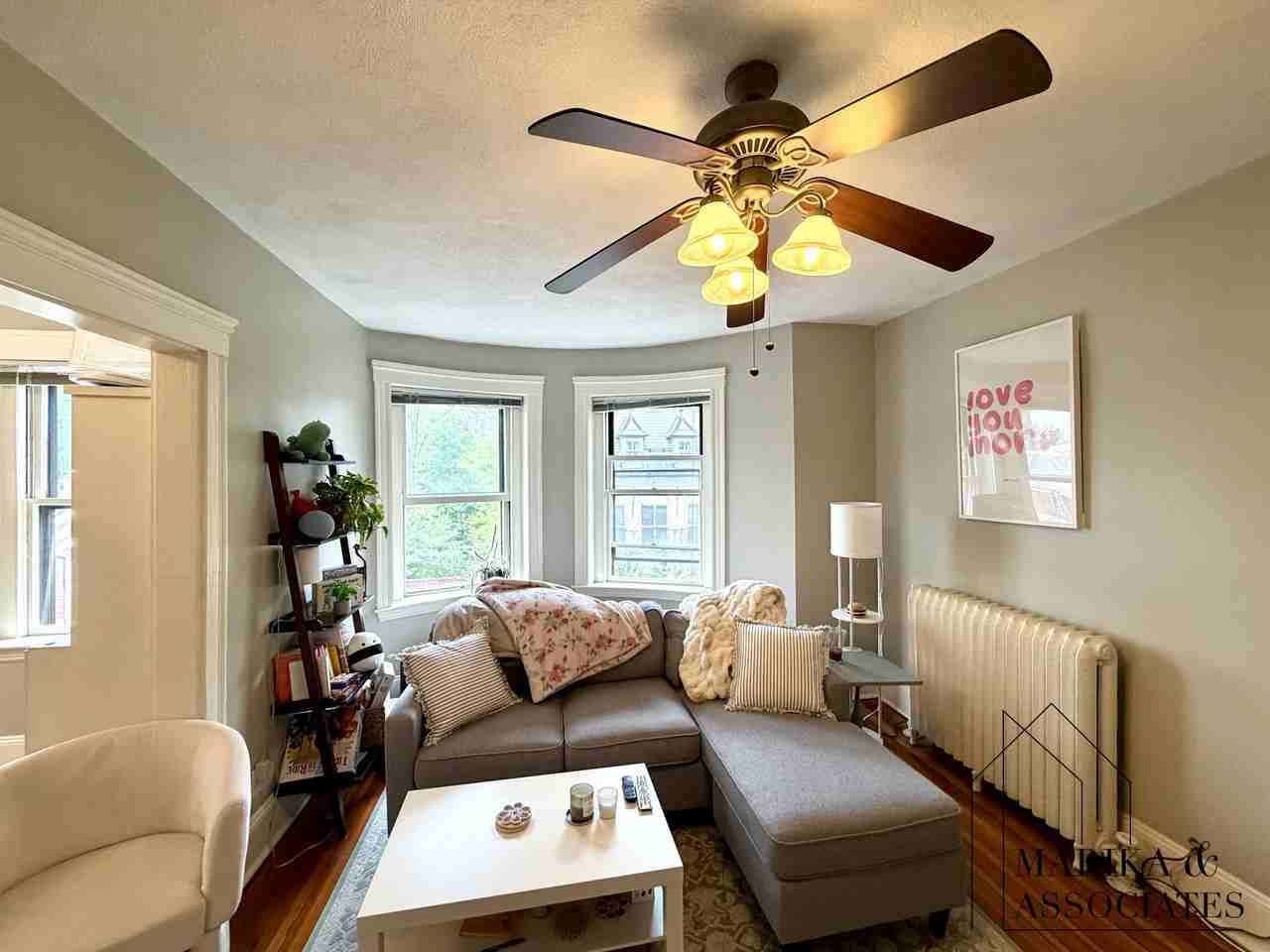 19 Netherlands Rd #3 - Photo 2 of 23