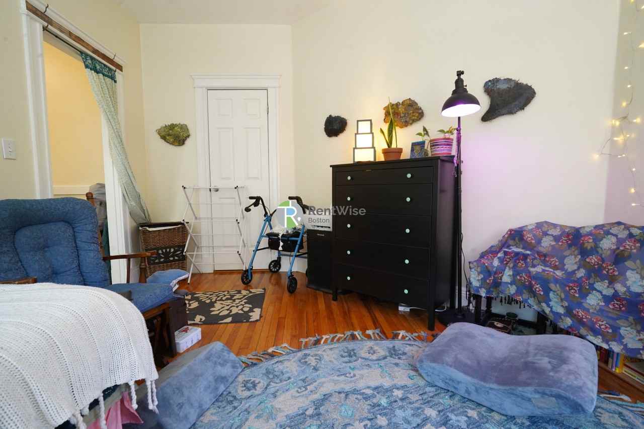 1846 Commonwealth Ave #3 - Photo 4 of 18