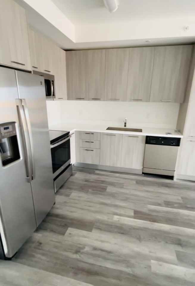 4005 Nw 9th St #603 - Photo 6 of 12