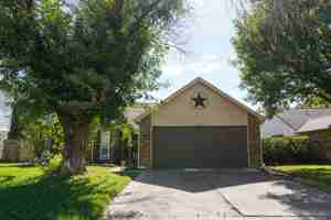 featured image of 3728 Whitefern Dr