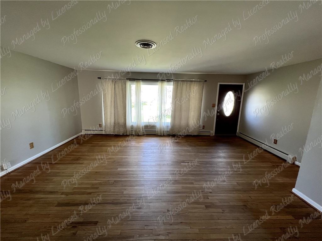 3865 Greenbelt Ave - Photo 7 of 49