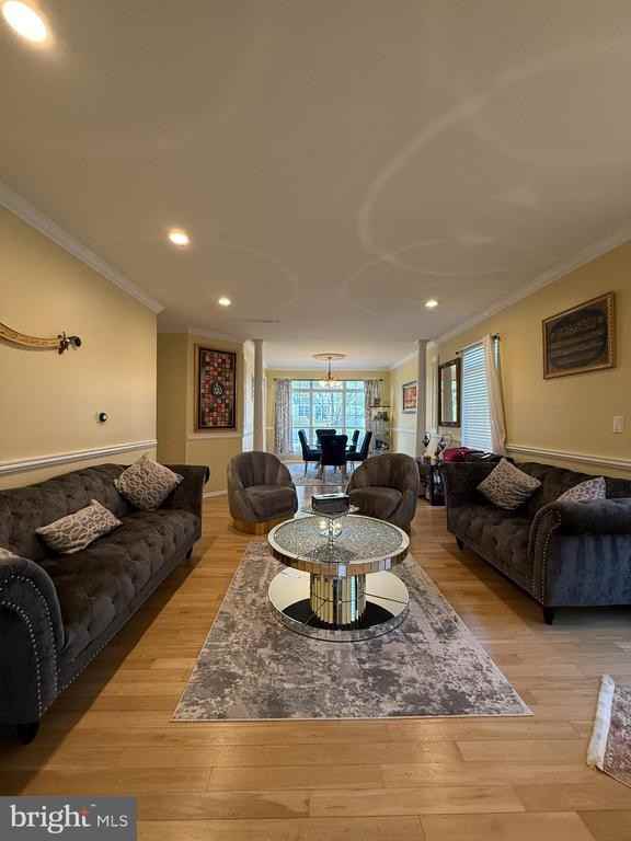 32 Marion Dr - Photo 6 of 6