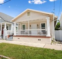 2119 W Spruce St - Photo 1 of 1