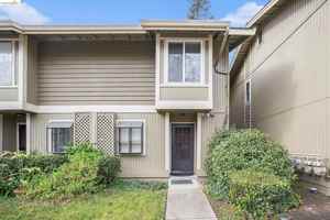 featured image of 358 Eastgate Ln