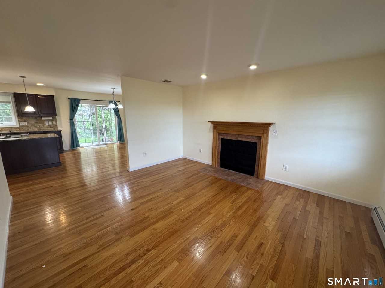 32 Tyler Hill Rd - Photo 7 of 27