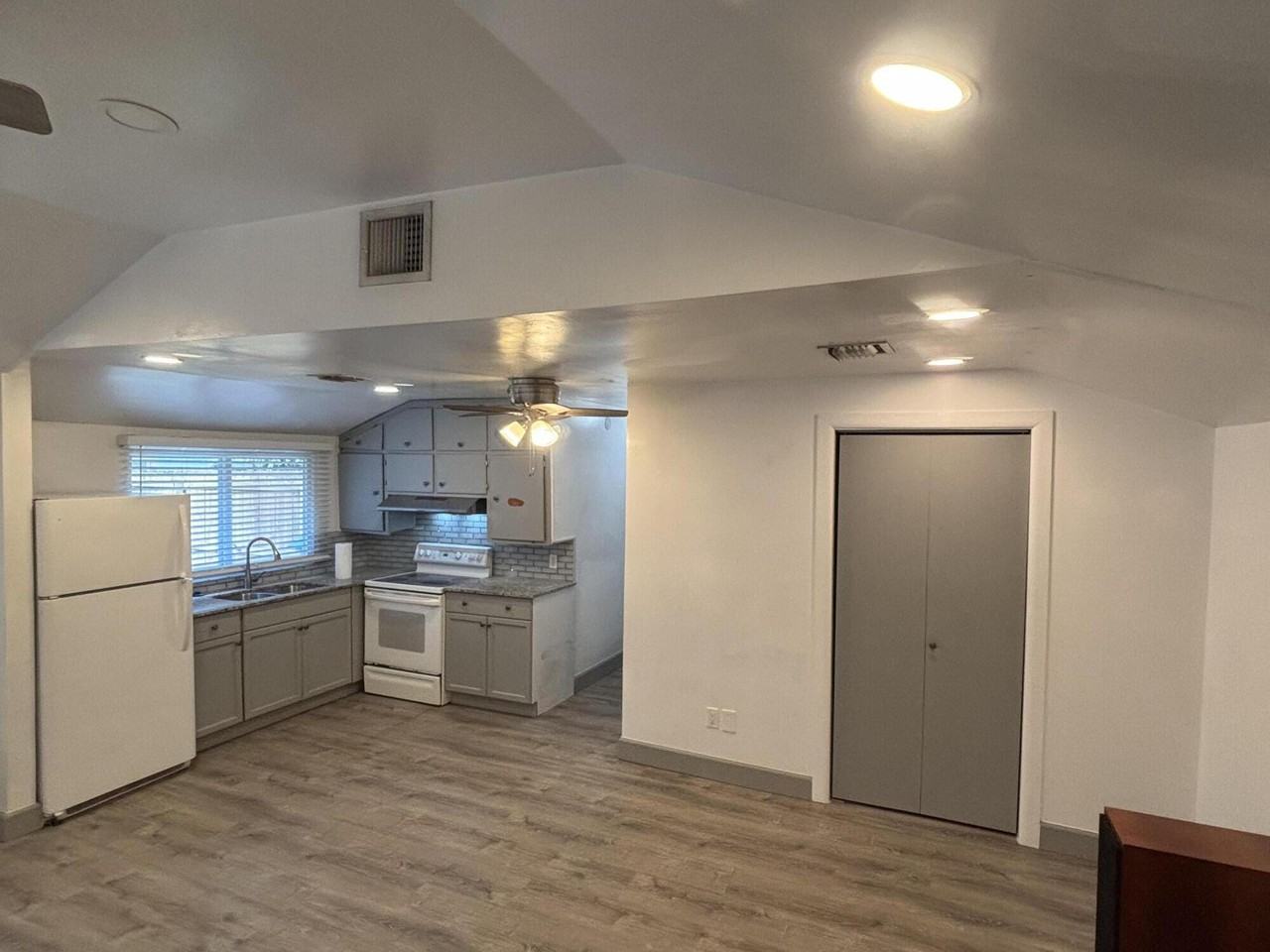 311 S K St - Photo 5 of 15
