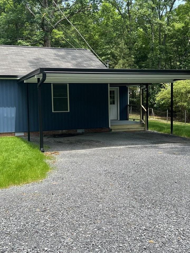 367 Lafayette Rd - Photo 4 of 13