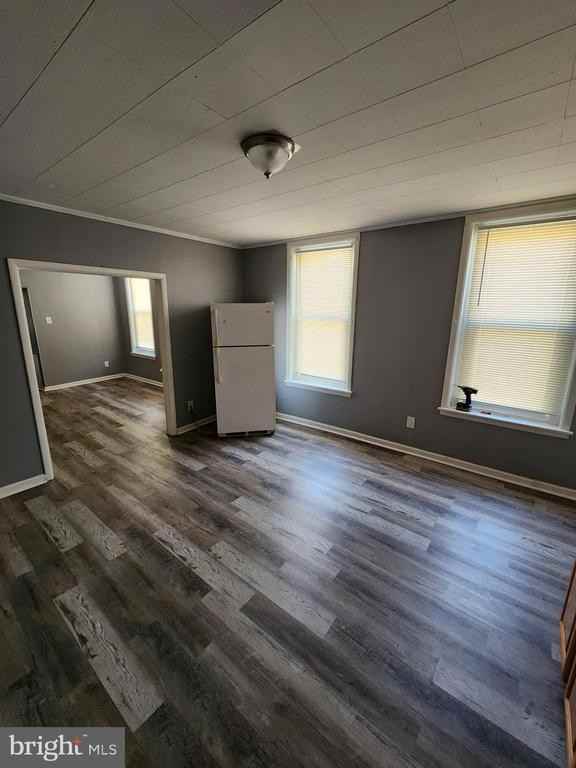 916 N 6th St - Photo 2 of 7