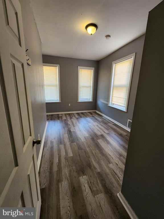 916 N 6th St - Photo 6 of 7