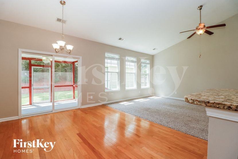 115 Marinella Dr - Photo 4 of 15
