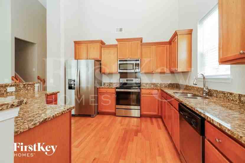 115 Marinella Dr - Photo 5 of 15