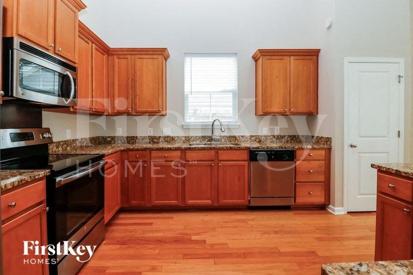 115 Marinella Dr - Photo 7 of 15