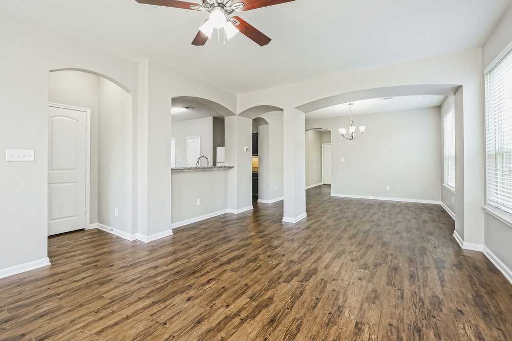 1966 Briar Grove Dr - Photo 5 of 17