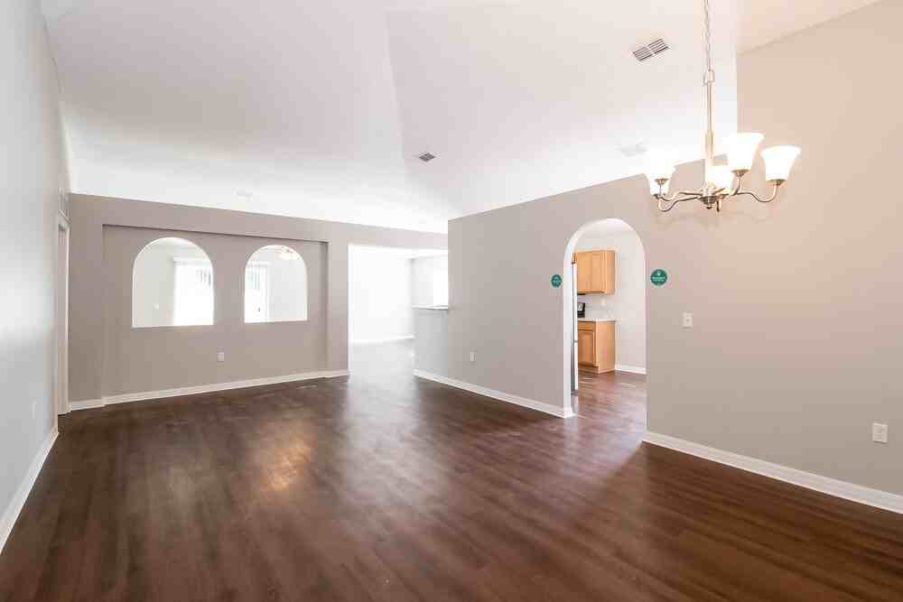 3610 Braeden Ct - Photo 7 of 16