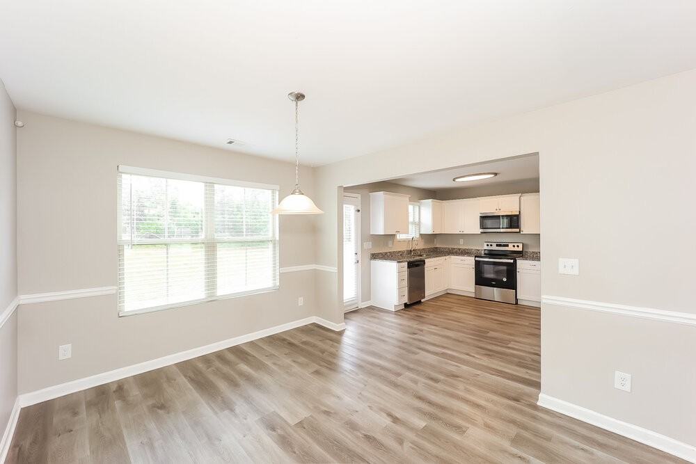 100 Quarry Cir - Photo 6 of 17