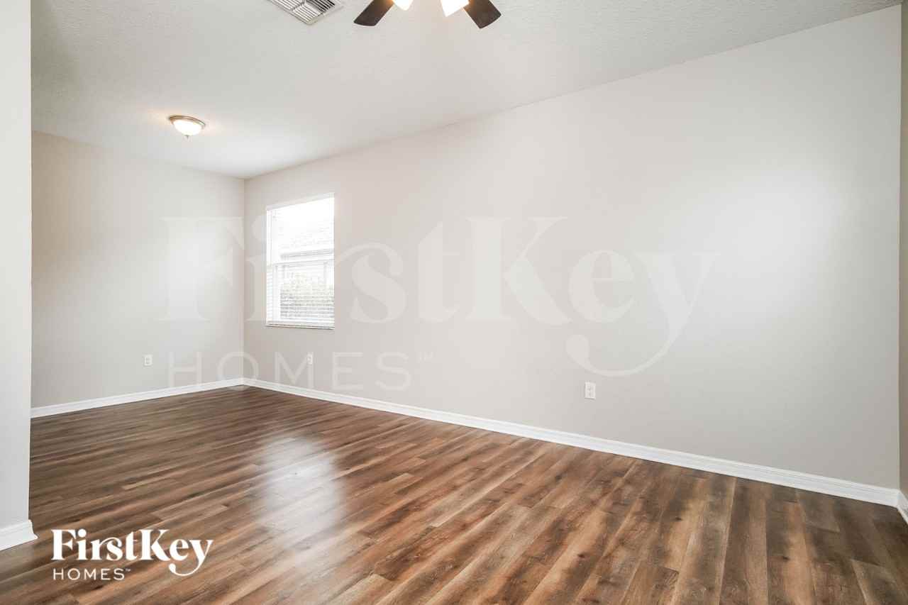 15349 Montesino Dr - Photo 4 of 15