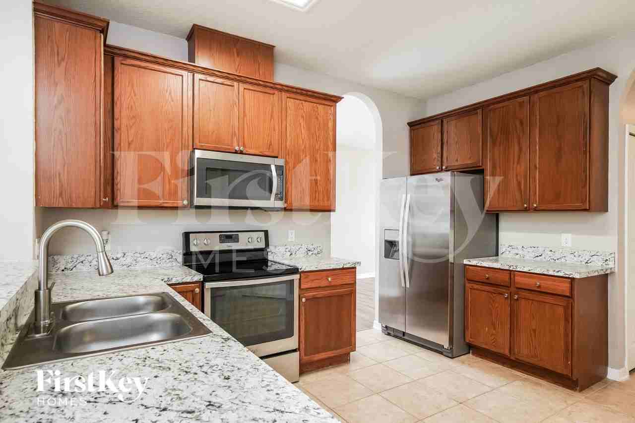 15349 Montesino Dr - Photo 6 of 15