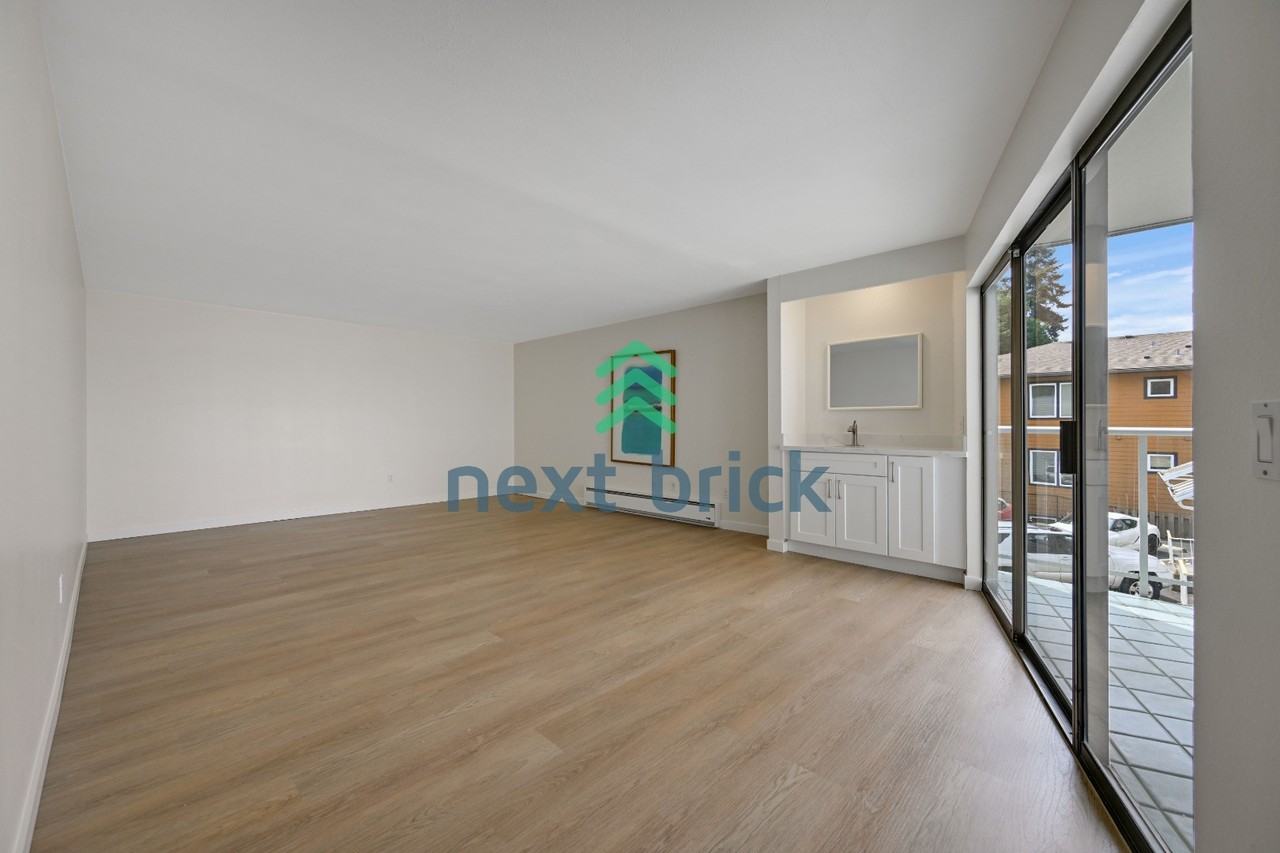 2104 Alki Ave Sw #306 - Photo 2 of 20