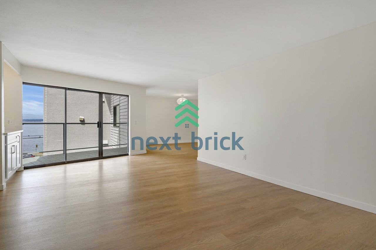 2104 Alki Ave Sw #306 - Photo 5 of 20