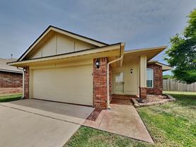 2165 Robin Ridge Ln - Photo 1 of 1