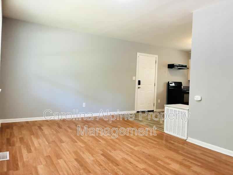 516 E Peachtree St - Photo 6 of 16