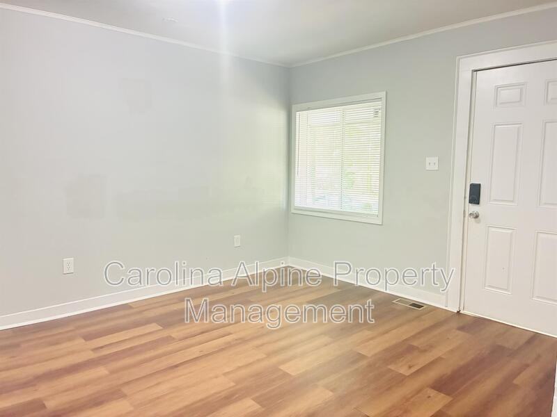 604 Park Ave - Photo 6 of 22