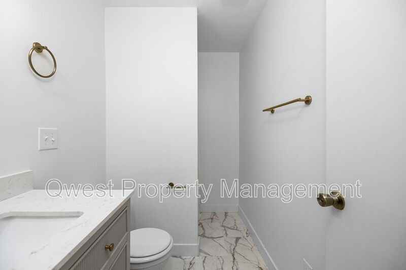 3477 Blackwood Dr - Photo 6 of 11