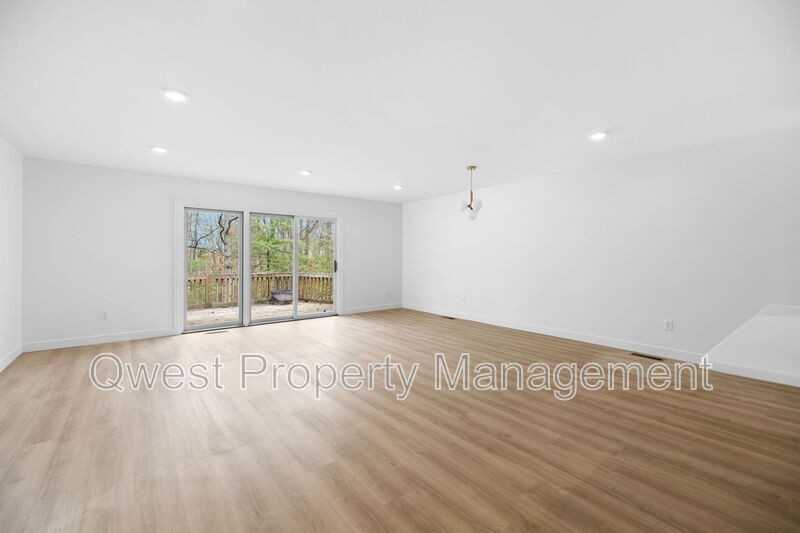 3477 Blackwood Dr - Photo 7 of 11