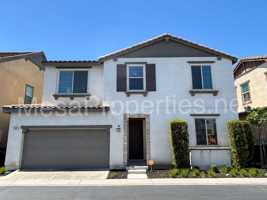 featured image of 998 Rodeo Rd